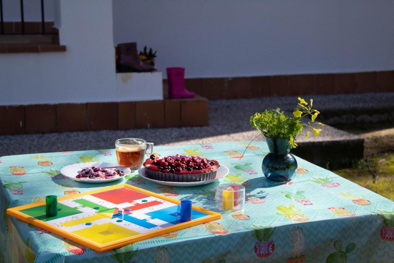 Stay Wild En Las Casitas De Huerta Arriba Benamahoma Kültér fotó
