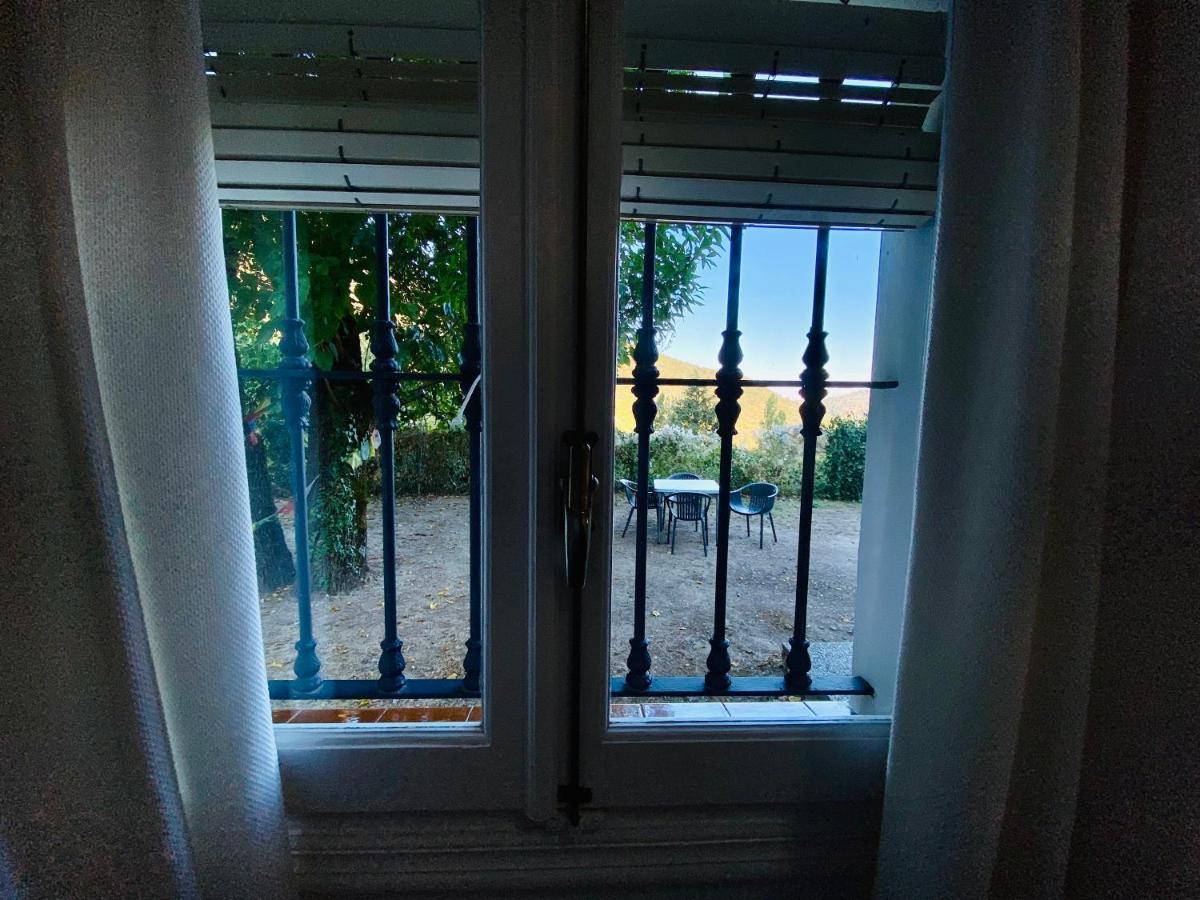 Stay Wild En Las Casitas De Huerta Arriba Benamahoma Kültér fotó